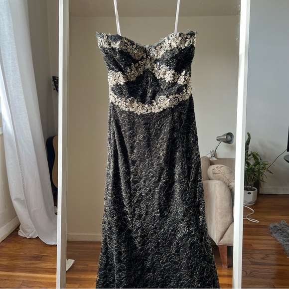 marchesa notte Gilded Gold Strapless Gown maxi dress size 4 CL - Picture 3 of 8